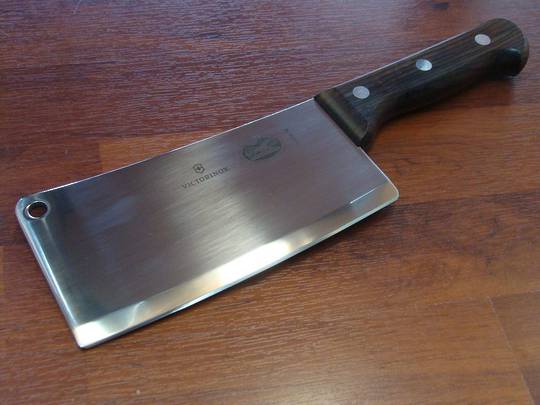 18 CM VICTORINOX KITCHEN CLEAVER - PWT Knife & Agriculture