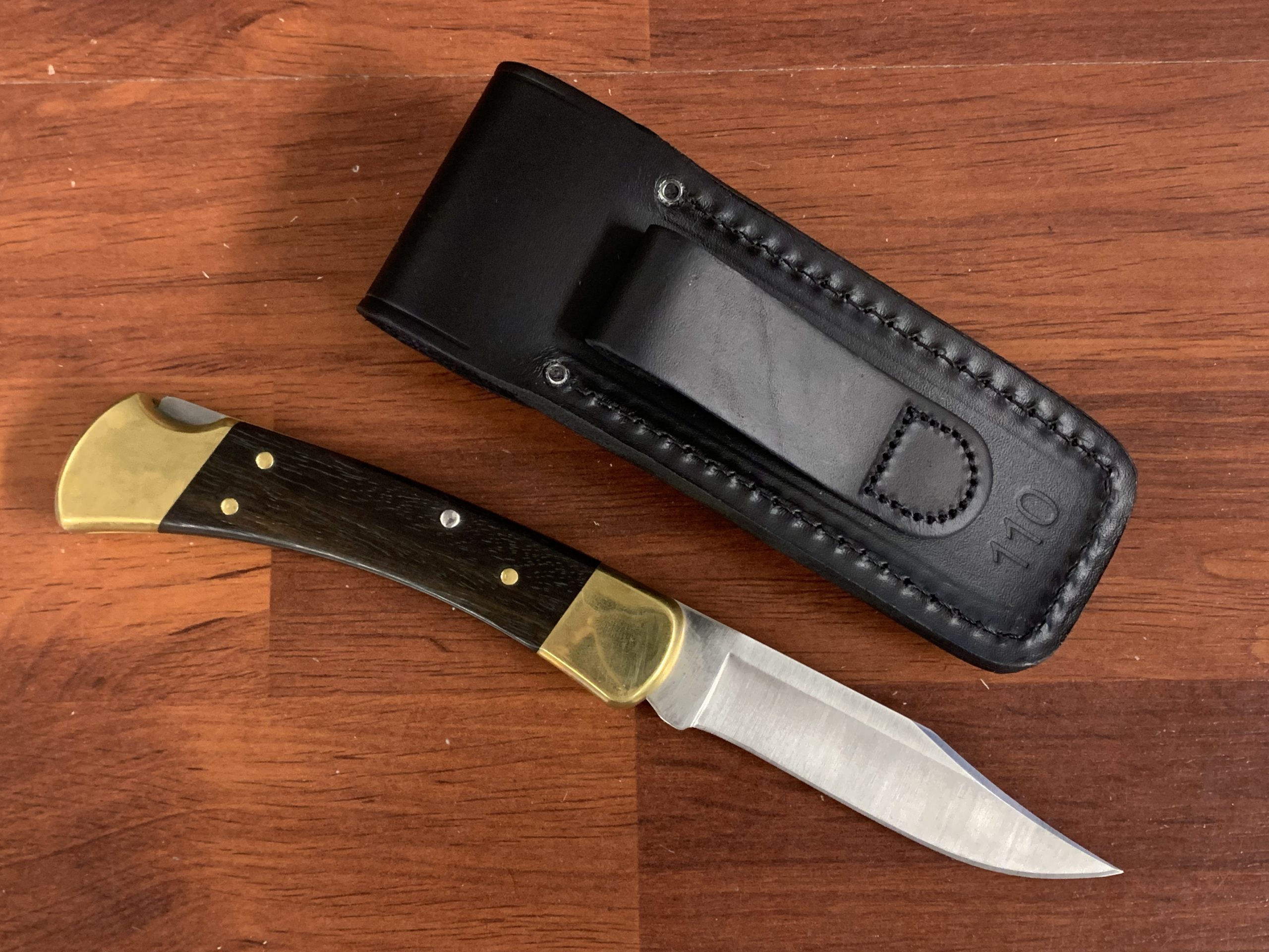 BUCK 110 Folding Hunter Knife ‣ Blade Master